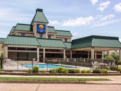 Quality & Olde Town Hotel 3*